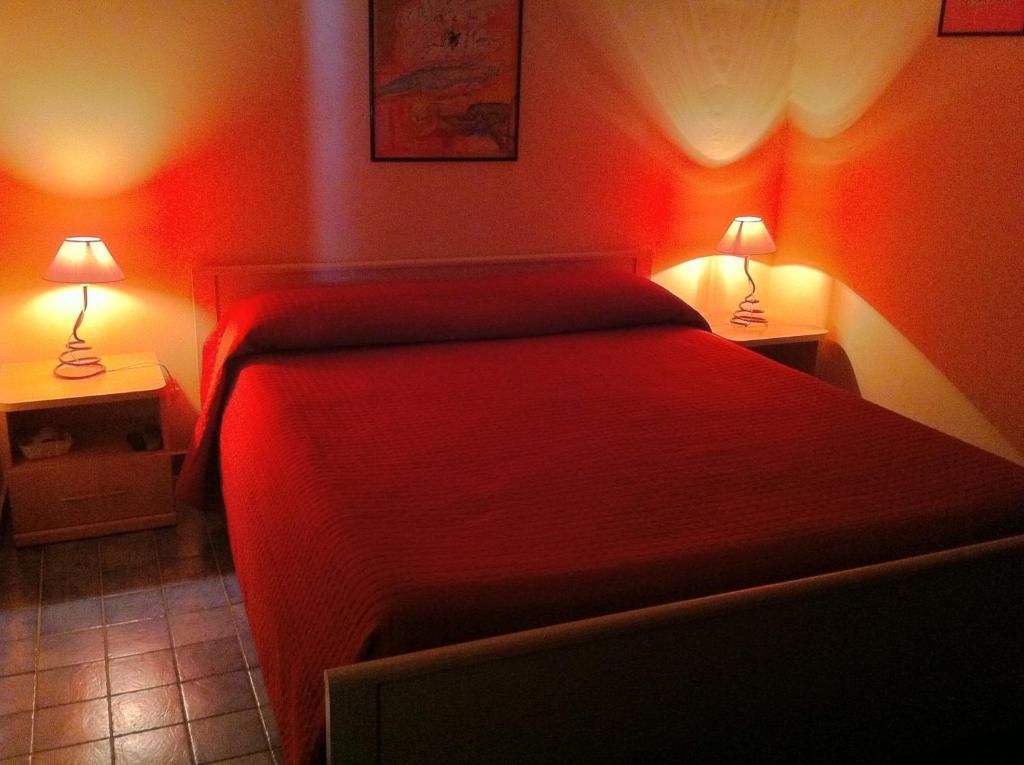 B&B Nido Colorato Fontane Bianche Luaran gambar