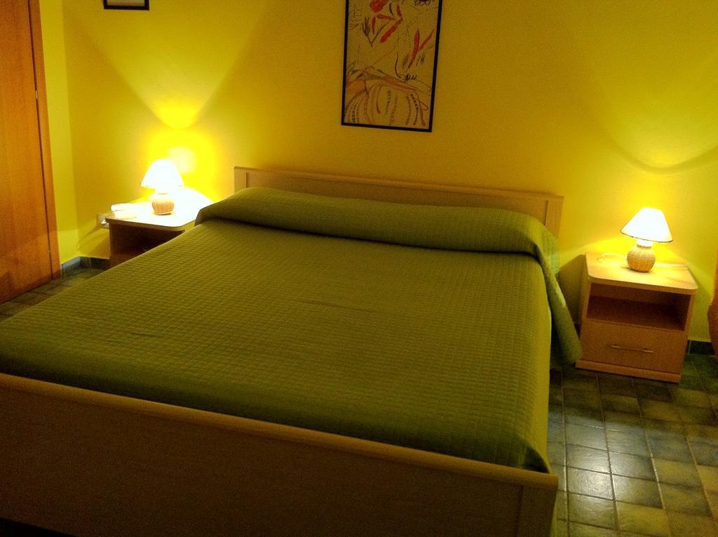 B&B Nido Colorato Fontane Bianche Bilik gambar